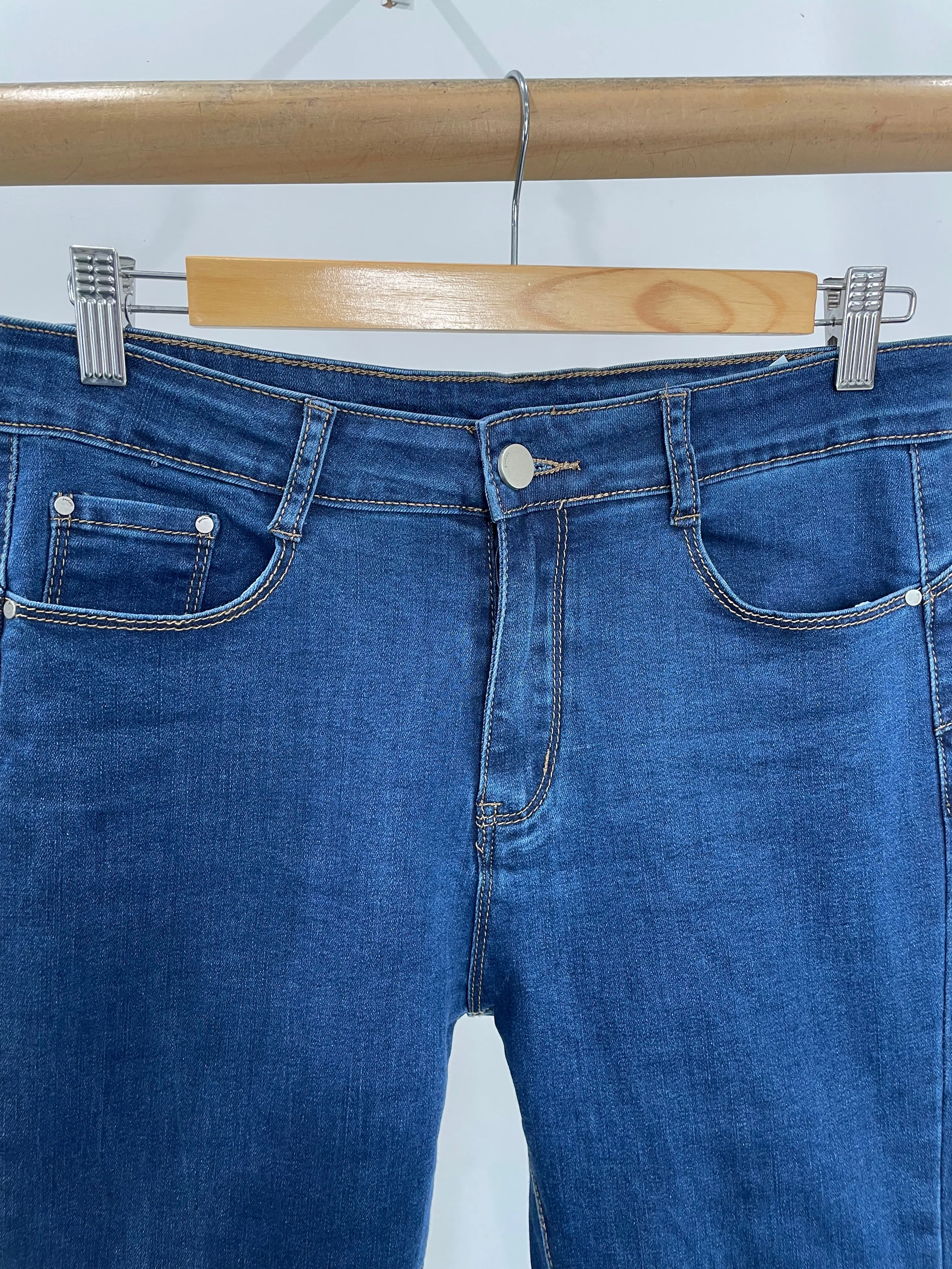 Avery Denim Comfy & Stretchy Jean Jeggings