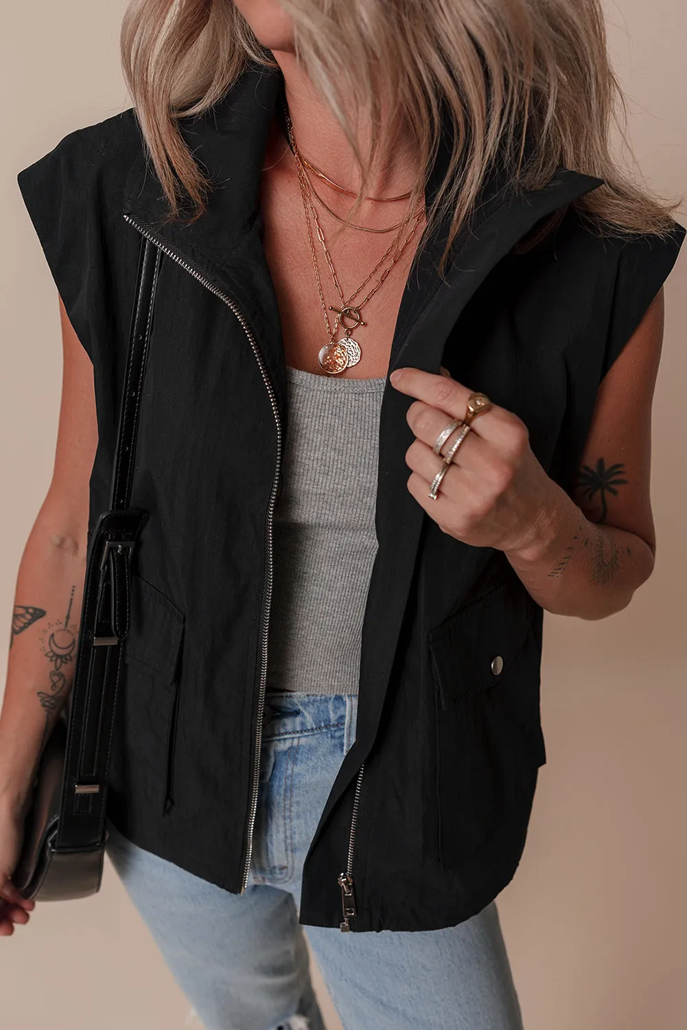 Black Flap Pockets Zip Up High Neck Gilet
