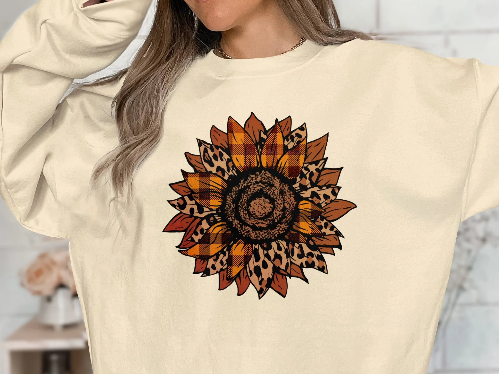 Cheetah & Buffalo Plaid Sunflower Shirt,Tank, Sweatshirt or Matching Family Tees. Perfect for Fall or Thanksgiving Gift
