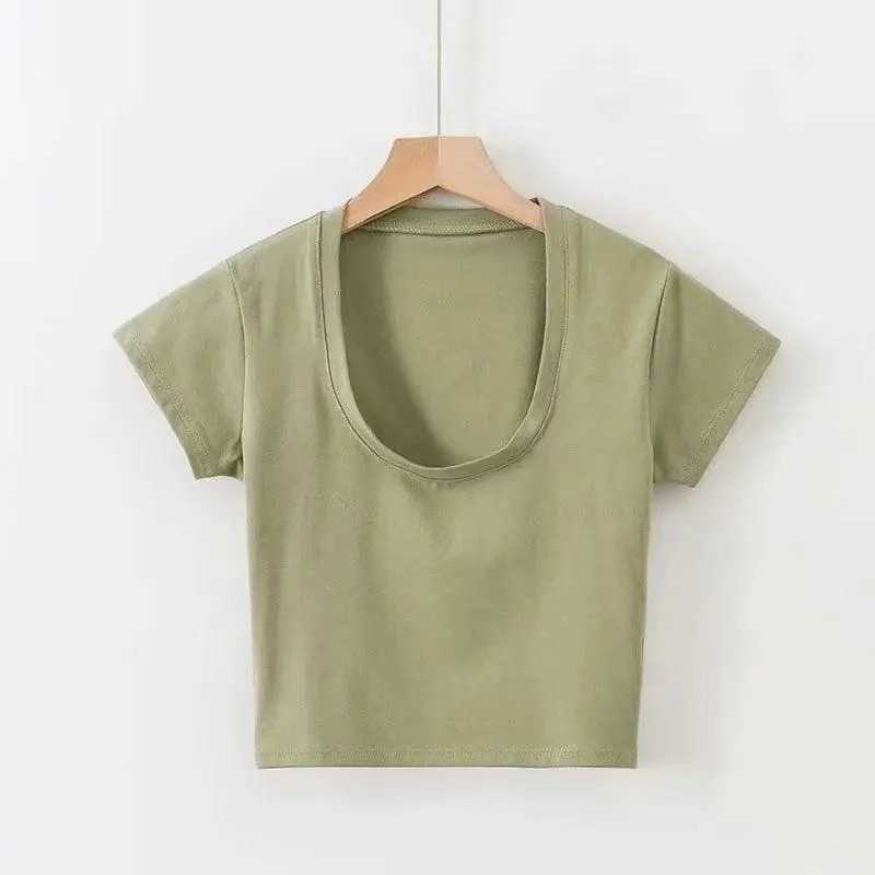 Chic Gray Crop Top: Essential Activewear for the Modern Woman