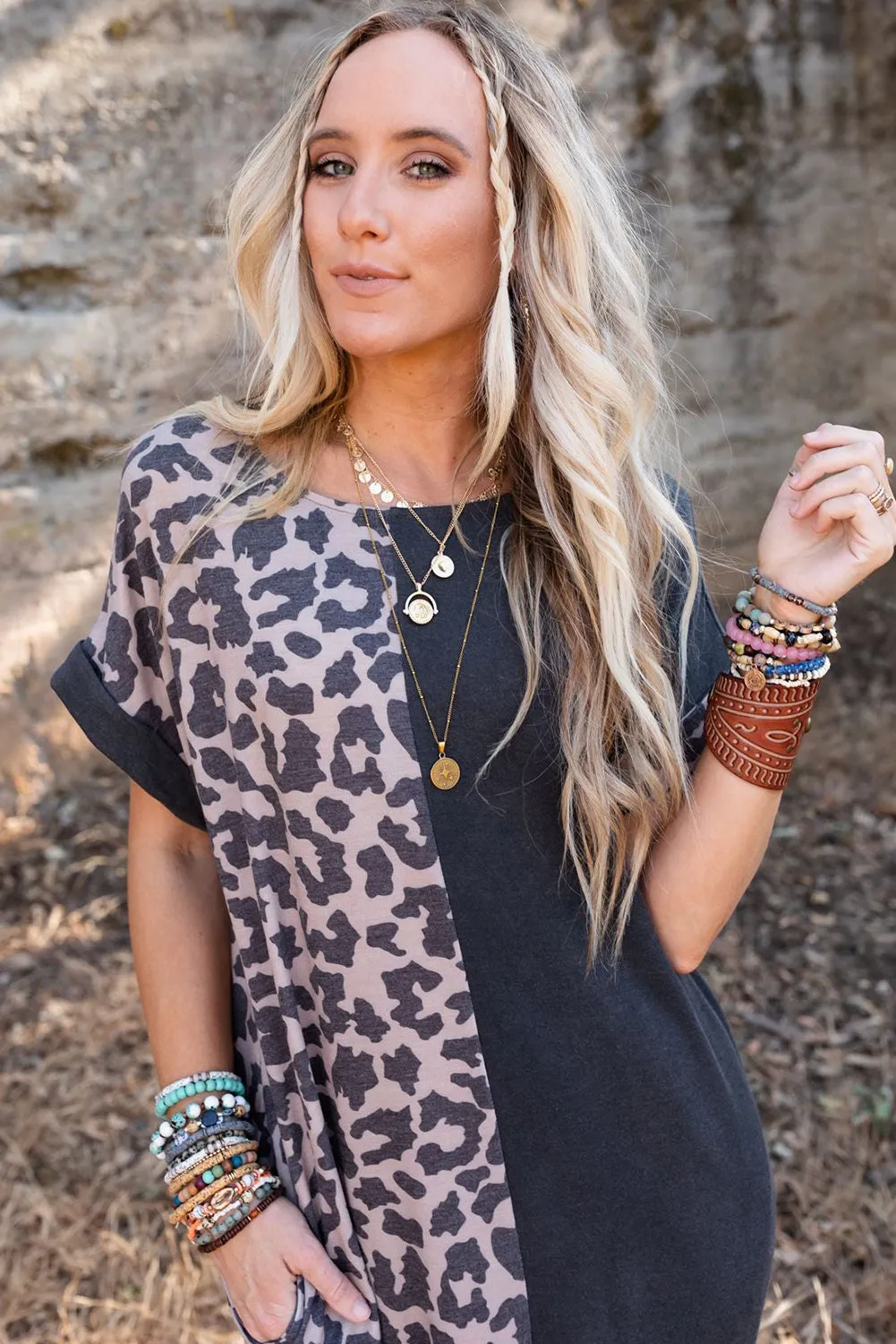 Contrast Solid Leopard Short Sleeve T-Shirt Dress With Slits