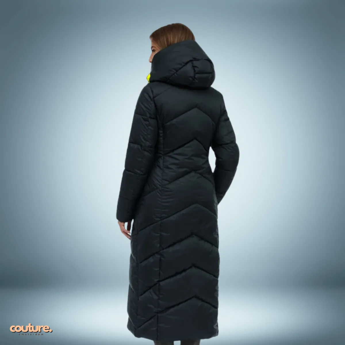 Couture Design - Exclusieve parka met knoopsluiting in zwart