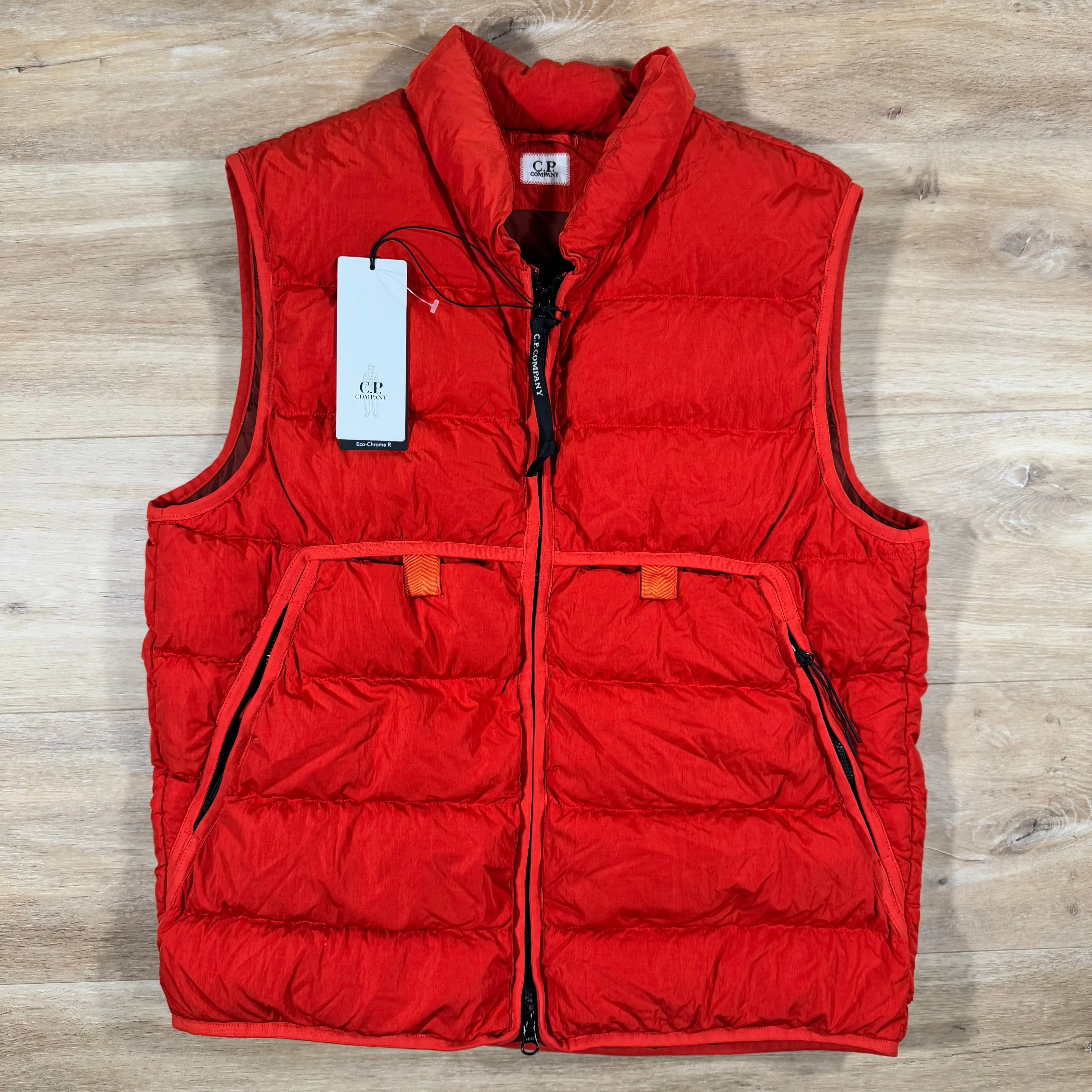 C.P. Company Eco-Chrome-R Down Lens Gilet in Red