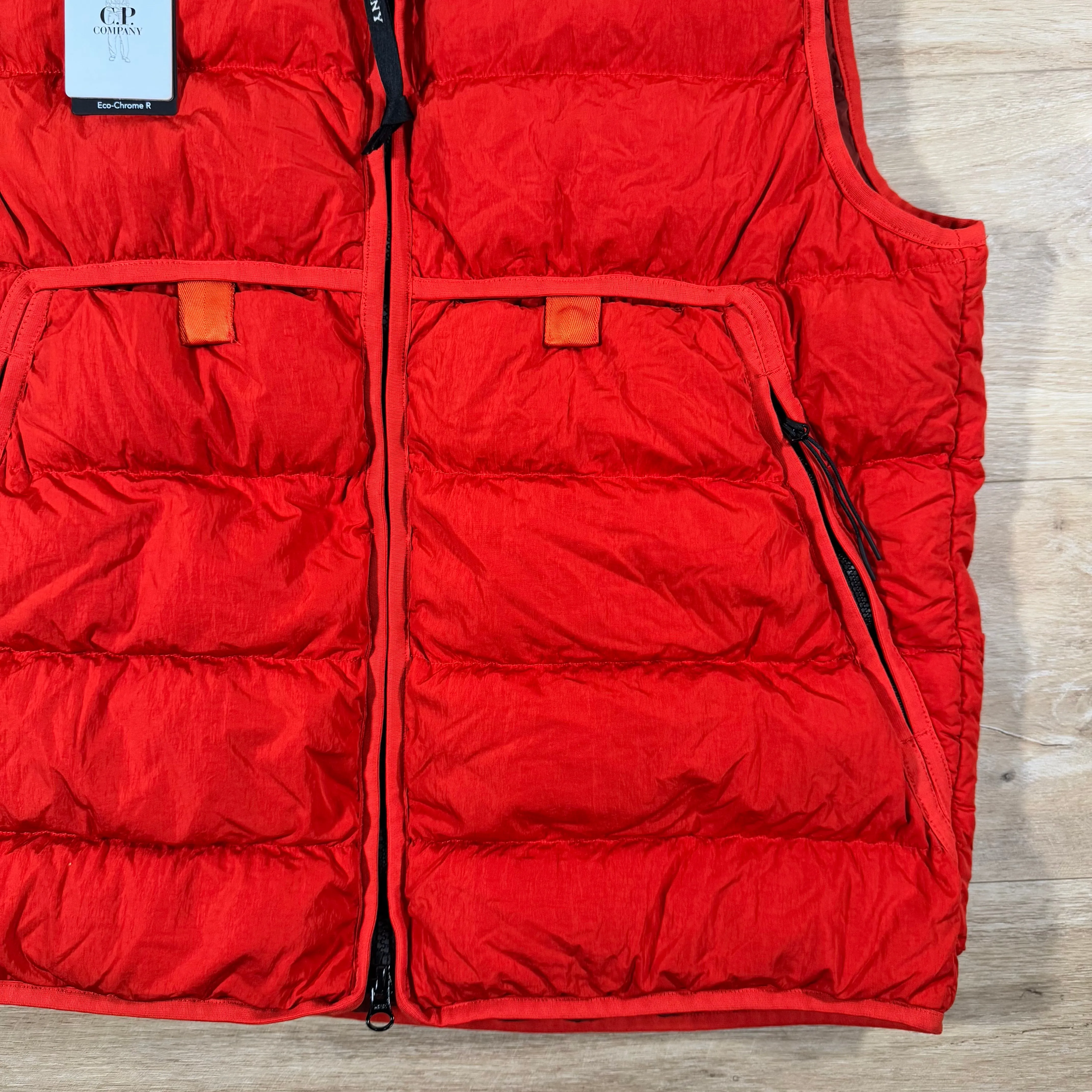 C.P. Company Eco-Chrome-R Down Lens Gilet in Red