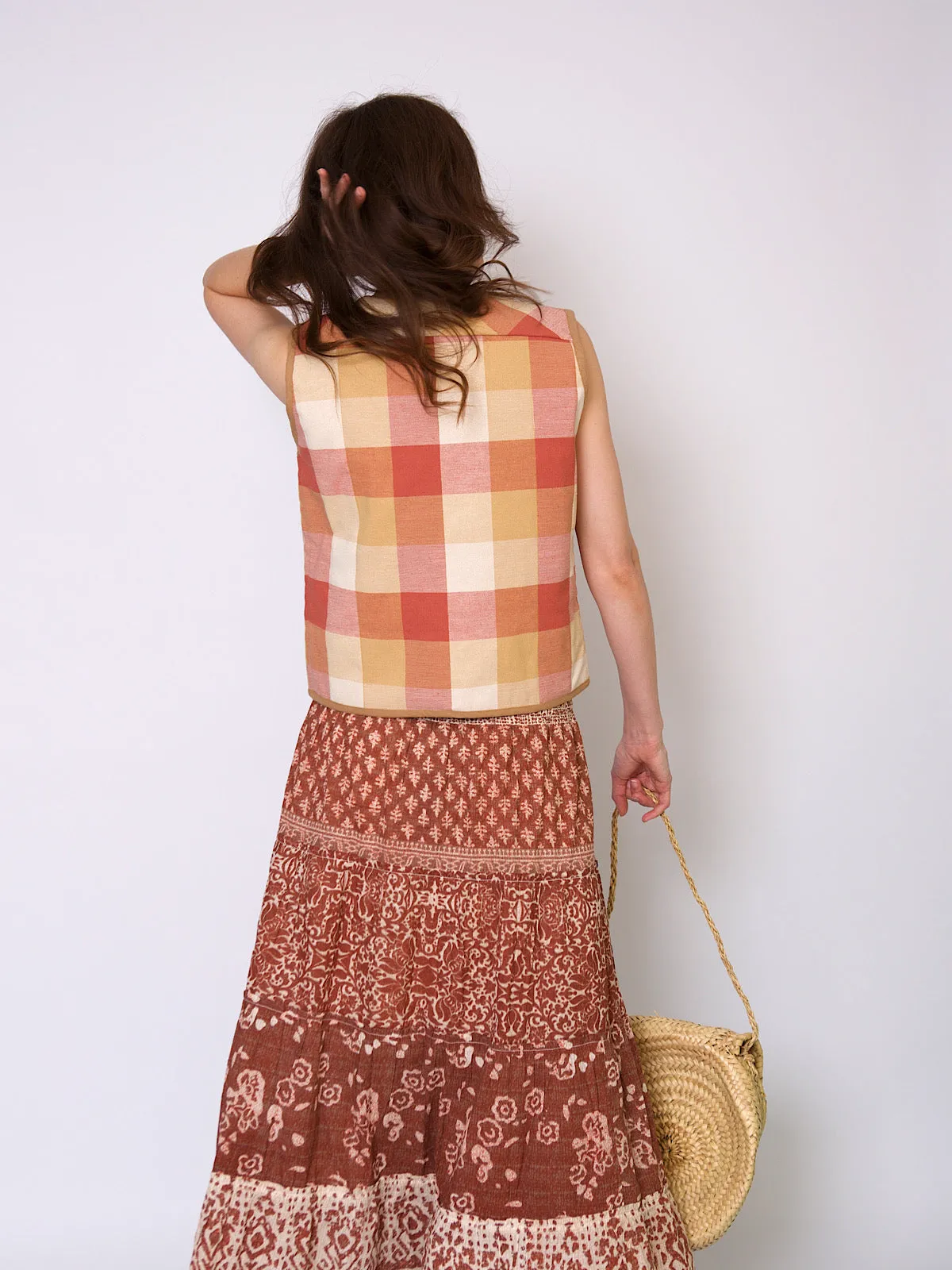 Handcrafted gilet with check cotton fabric