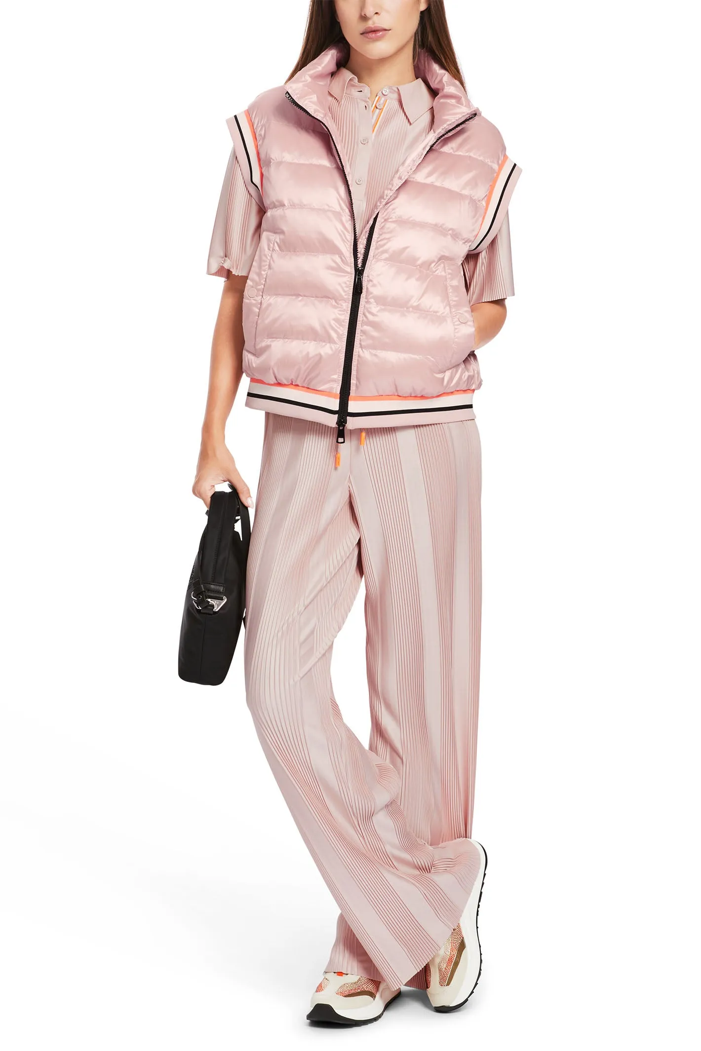 Marc Cain Sports Padded Gilet Rosewater Pink High Collar XS 37.01 W02 168