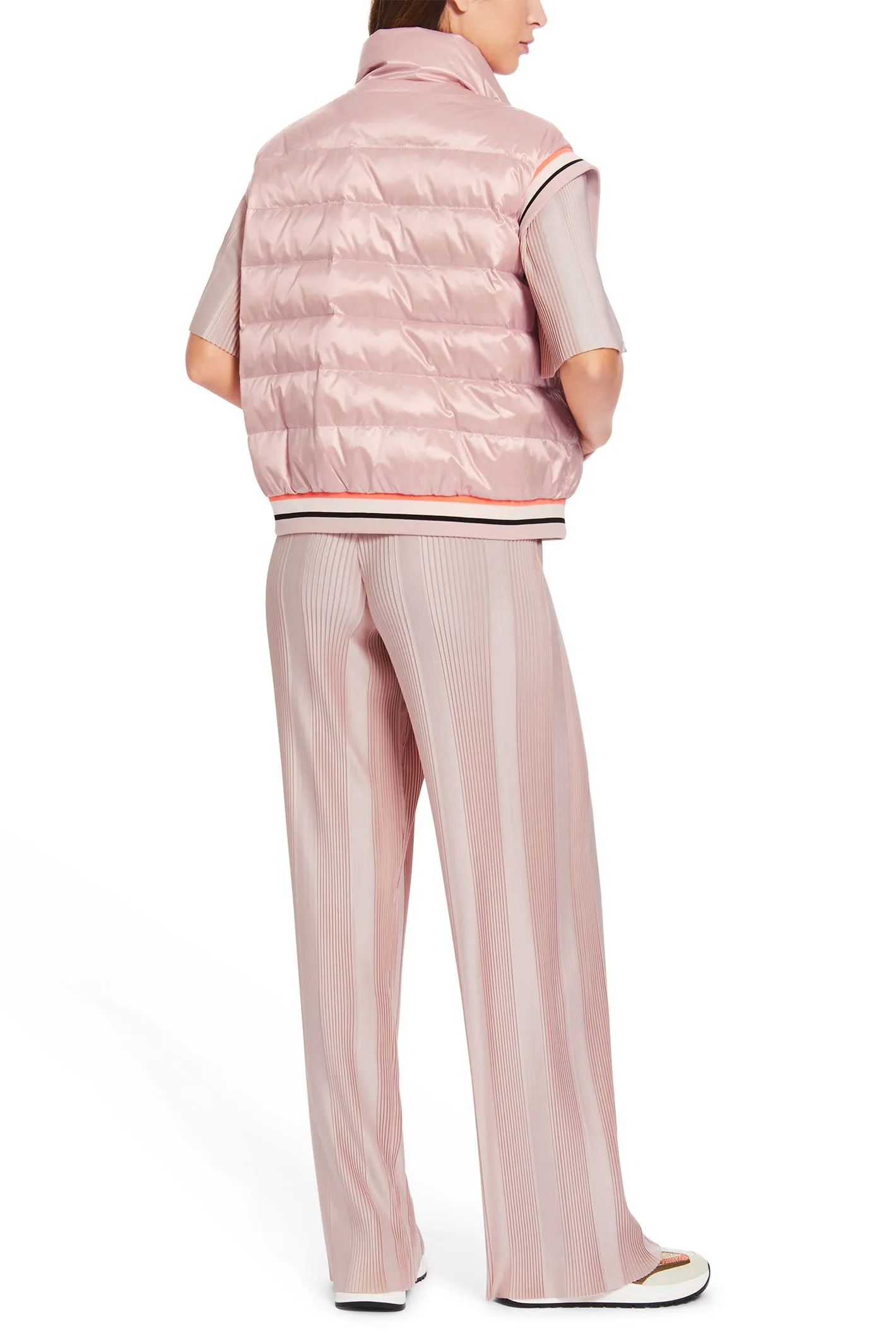 Marc Cain Sports Padded Gilet Rosewater Pink High Collar XS 37.01 W02 168