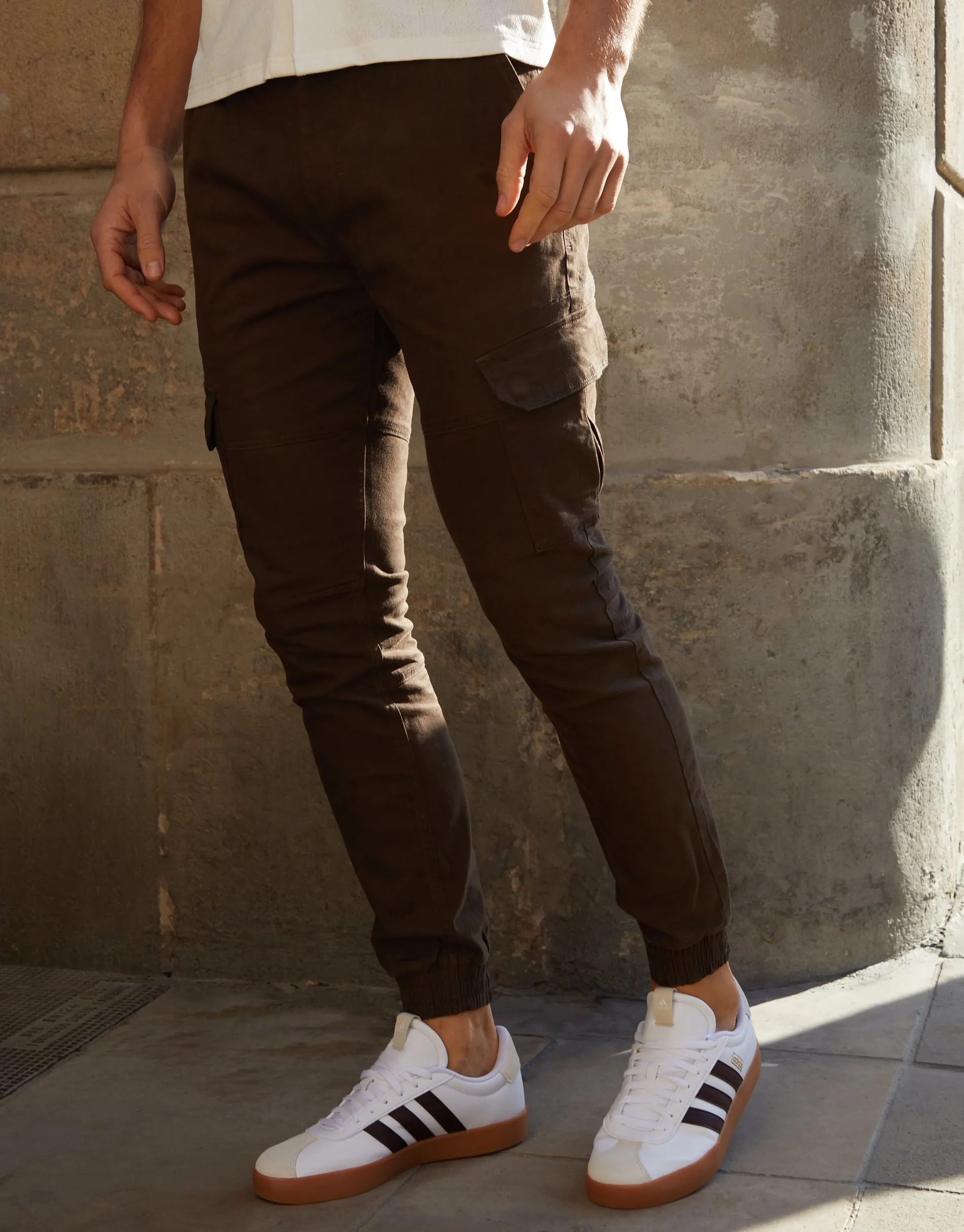 Men's Brown Jogger Style Cargo Trousers