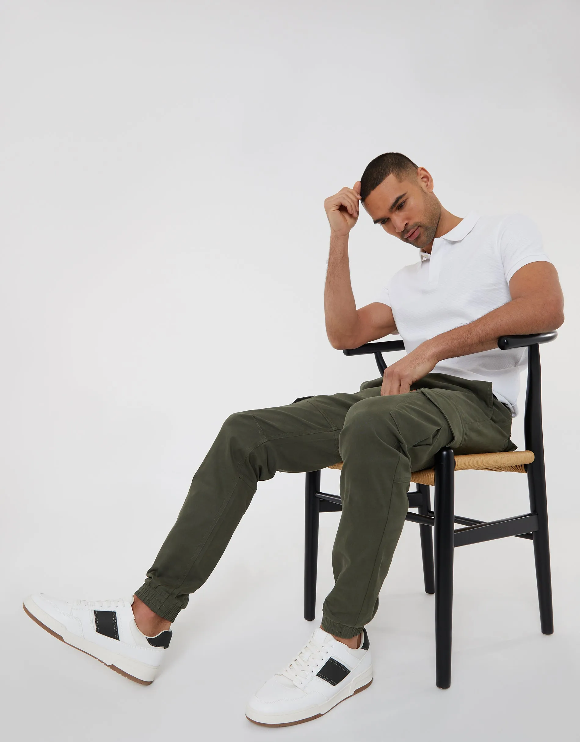 Men's Khaki Jogger Style Cargo Trousers