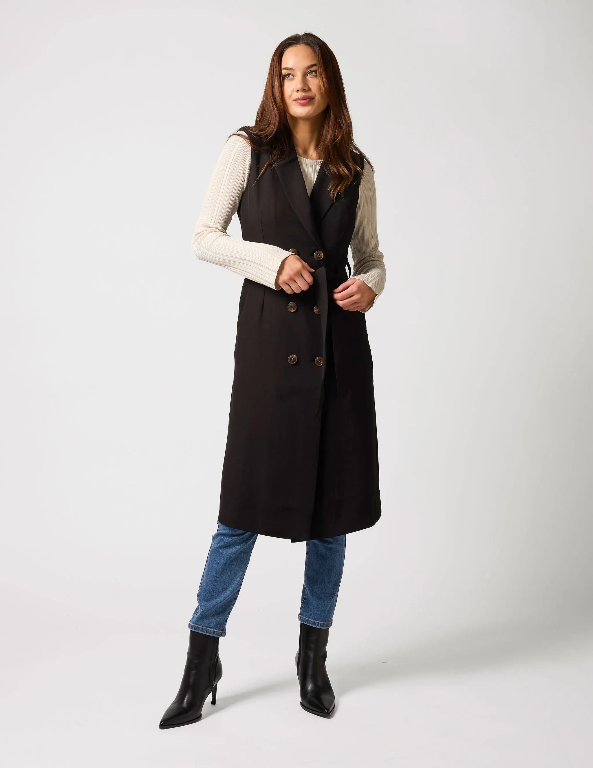 Plum Coat - Black
