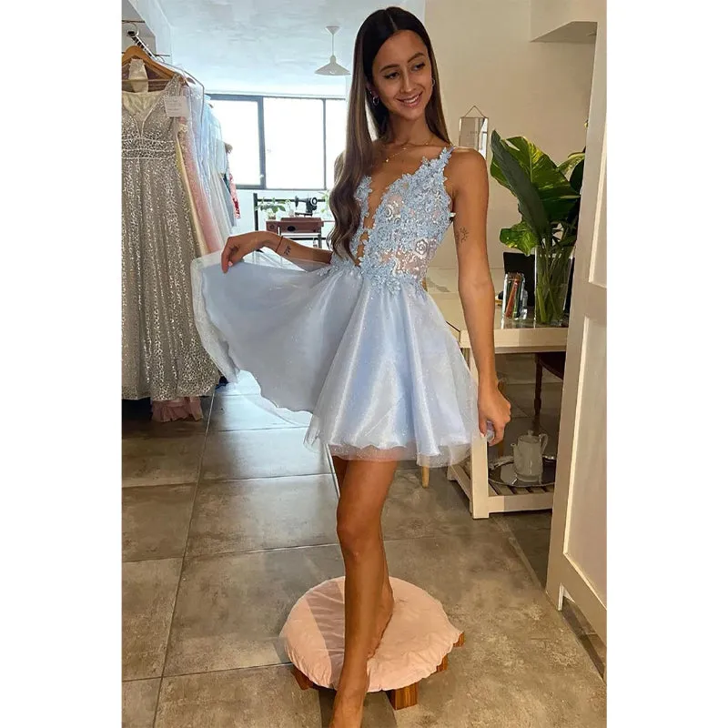 Plunging V-neck Tulle Appliques Prom Dress with Detachable Train