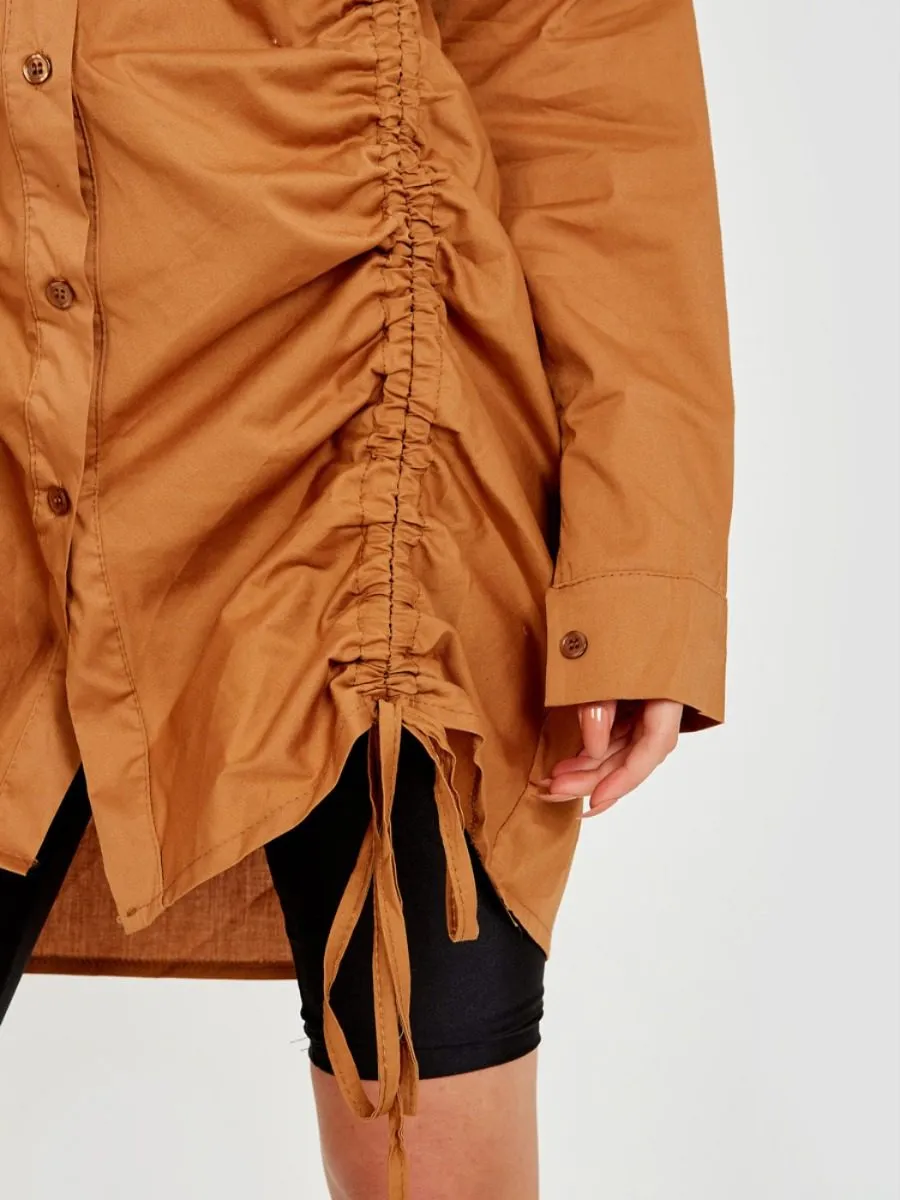 Rachelle Drawstring Ruched Buttoned Shirt Dress In Camel